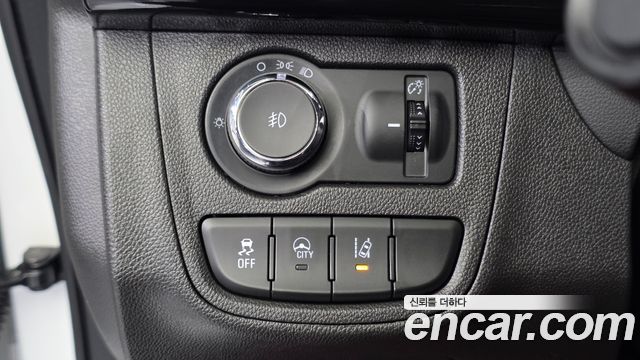 Chevrolet Korea Spark 2018 — photo 26