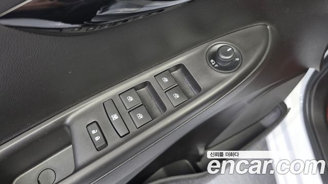 Chevrolet Korea Spark 2018 — photo 28
