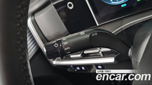 Hyundai Santafe 2024 — photo 28