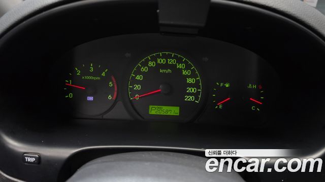 Hyundai Starex 2011 — photo 8
