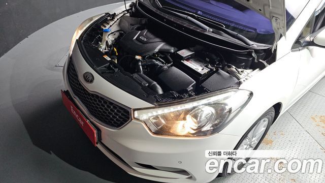 Kia K3 2013 — photo 6