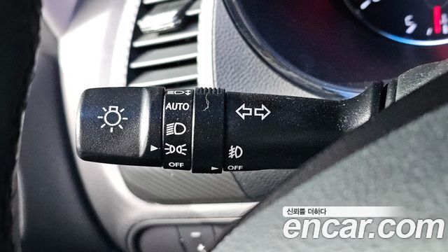 Kia K3 2013 — photo 15