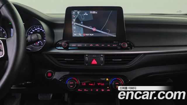 Kia K3 2020 — photo 20