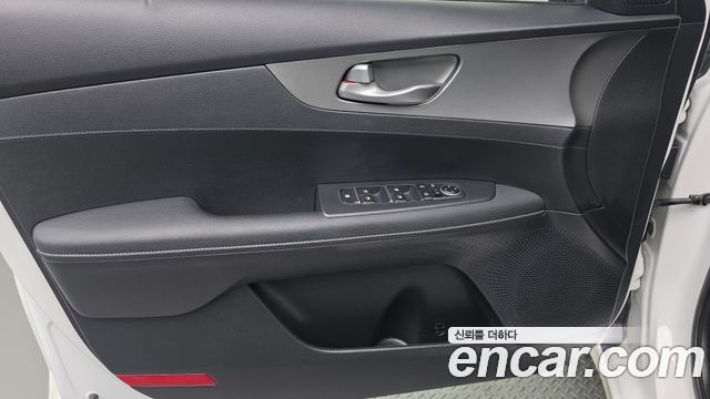 Kia K3 2020 — photo 14