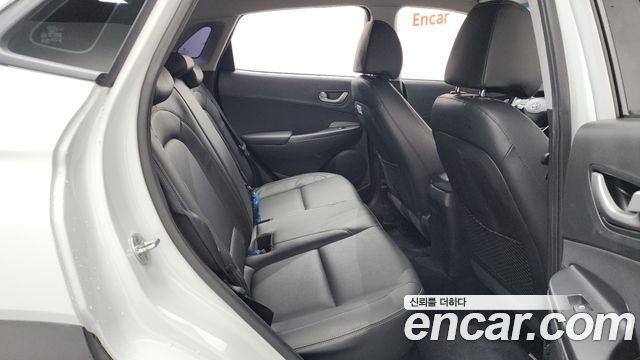 Hyundai Kona 2018 — photo 17