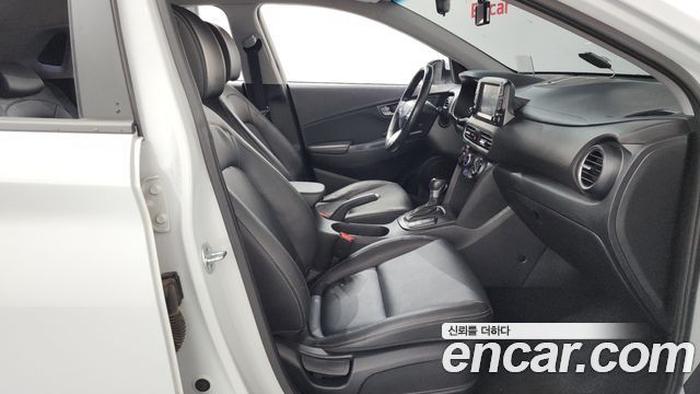 Hyundai Kona 2018 — photo 16