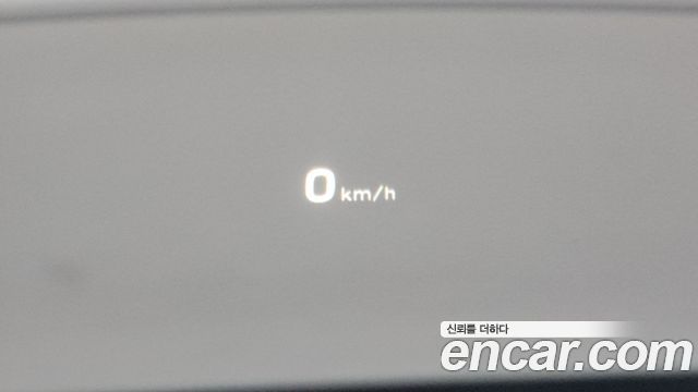 Hyundai Kona 2018 — photo 32