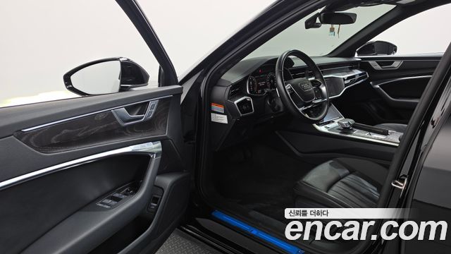 Audi A6 2023 — photo 10