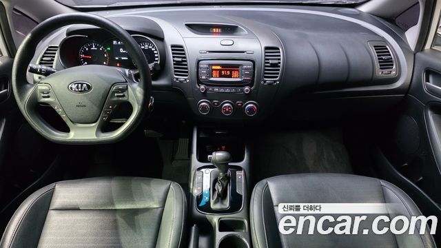 Kia K3 2018 — photo 10
