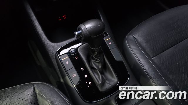 Kia K3 2018 — photo 12