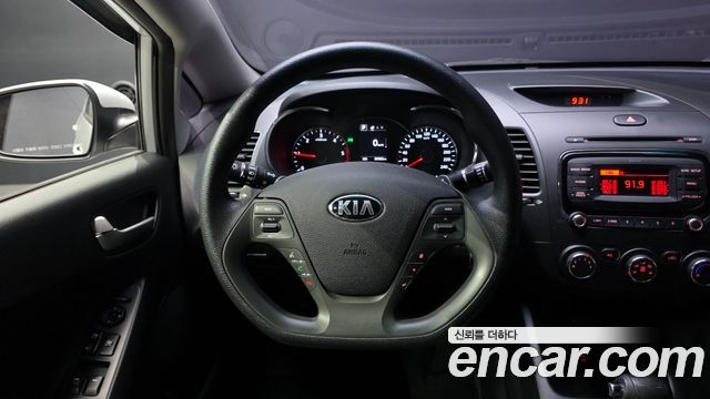 Kia K3 2018 — photo 19