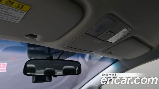 Kia K3 2018 — photo 22