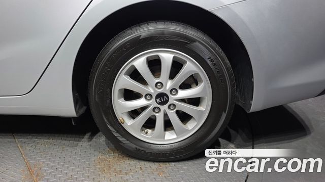 Kia K3 2018 — photo 7