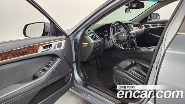 Hyundai Genesis 2014 — photo 13