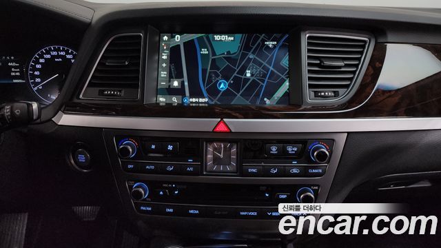 Hyundai Genesis 2014 — photo 19