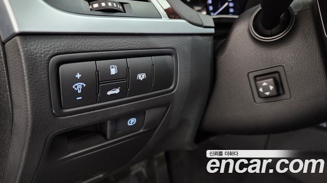 Hyundai Genesis 2014 — photo 22
