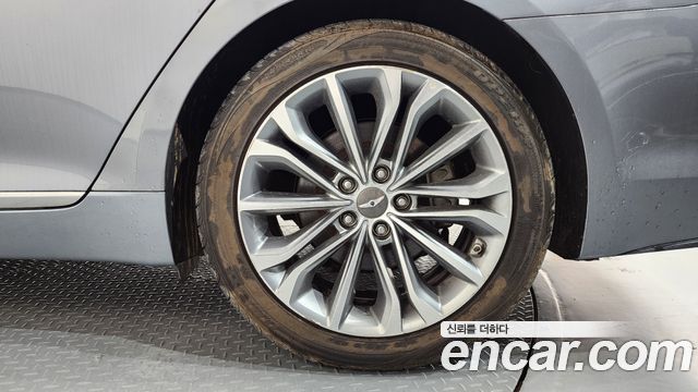 Hyundai Genesis 2014 — photo 7