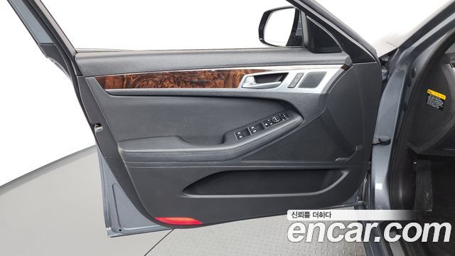 Hyundai Genesis 2014 — photo 14