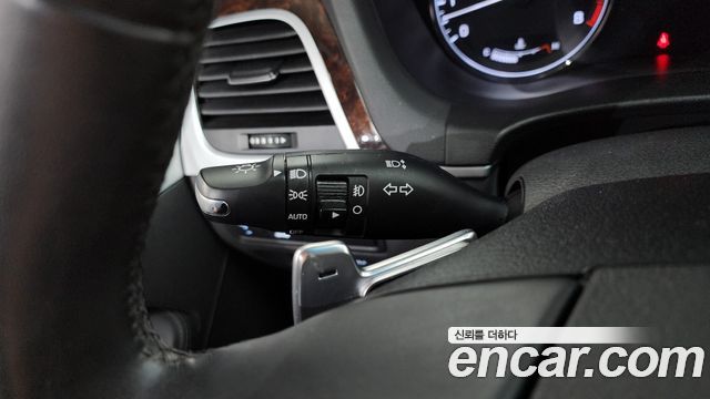 Hyundai Genesis 2014 — photo 29