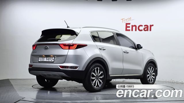 Kia Sportage 2018 — photo 2