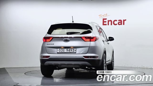 Kia Sportage 2018 — photo 4
