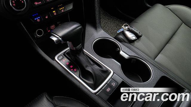 Kia Sportage 2018 — photo 12
