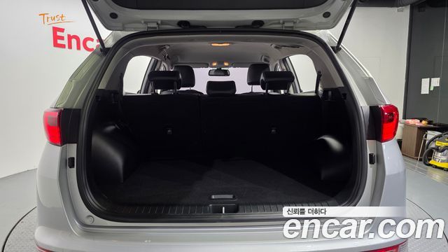 Kia Sportage 2018 — photo 25