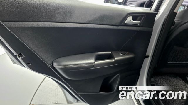 Kia Sportage 2018 — photo 14