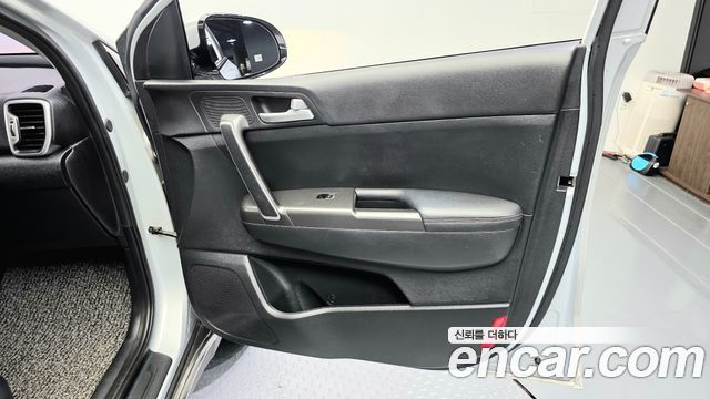 Kia Sportage 2018 — photo 15