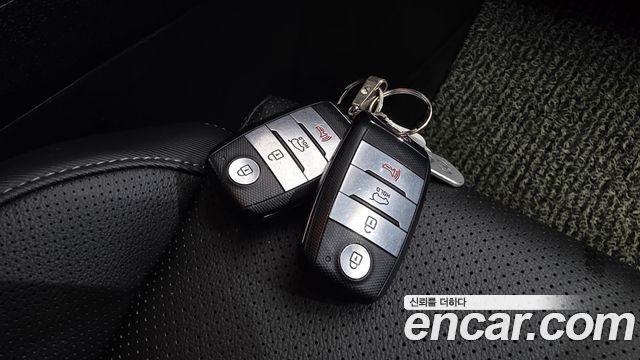 Kia Sportage 2018 — photo 28