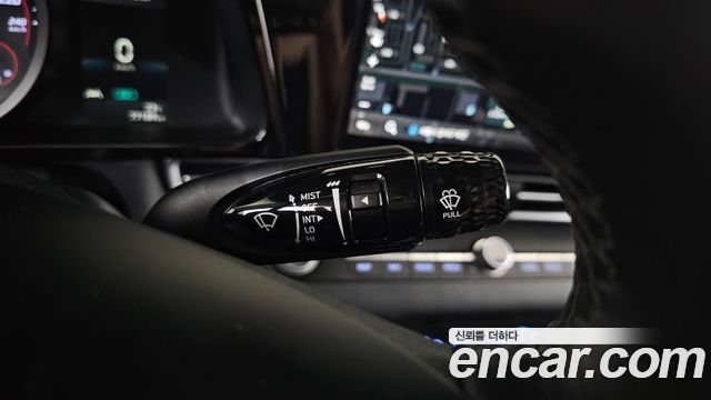 Hyundai AVANTE 2021 — photo 28