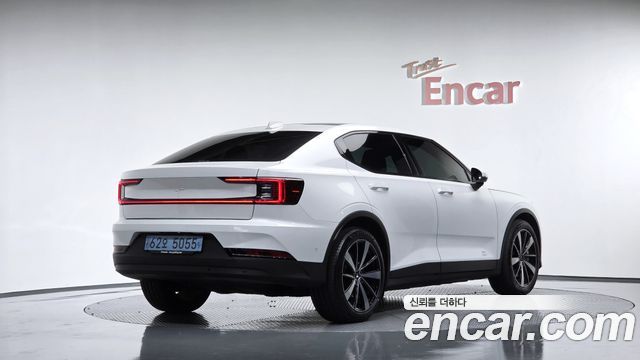 Polestar Polestar 2 2022 — photo 2