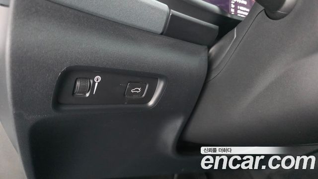 Polestar Polestar 2 2022 — photo 26