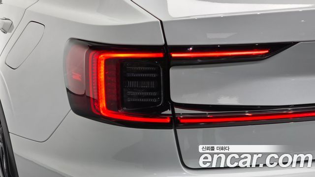 Polestar Polestar 2 2022 — photo 9