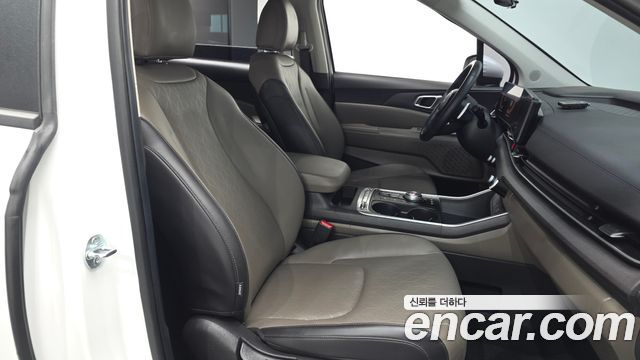 Kia Canival 2024 — photo 11