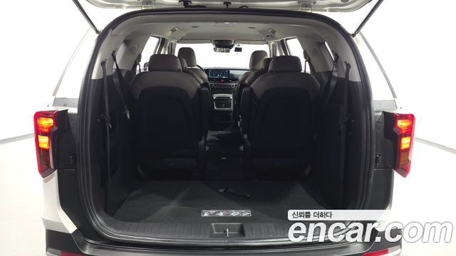 Kia Canival 2024 — photo 20