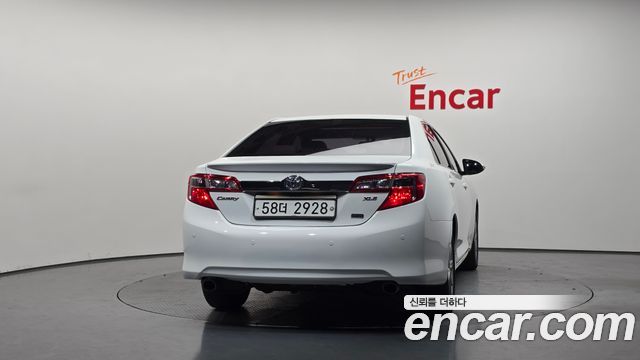 Toyota Camry 2013 — photo 4
