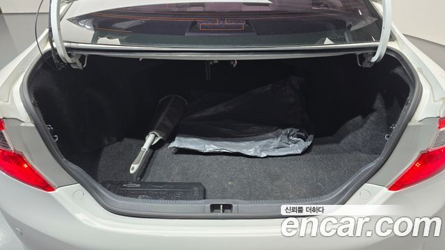 Toyota Camry 2013 — photo 26