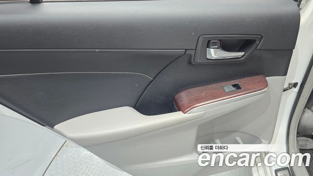 Toyota Camry 2013 — photo 15