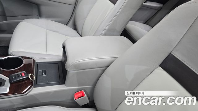 Toyota Camry 2013 — photo 28
