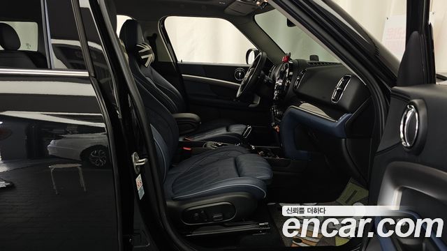 Mini Countryman 2023 — photo 17