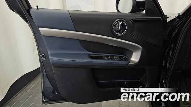Mini Countryman 2023 — photo 14