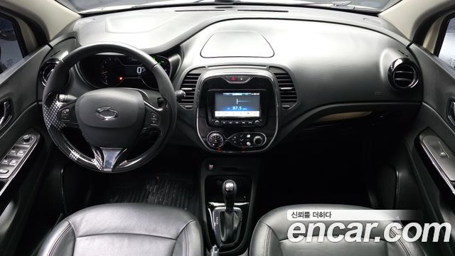 Renault Korea QM3 2016 — photo 10