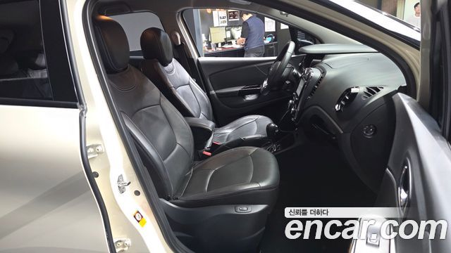 Renault Korea QM3 2016 — photo 17