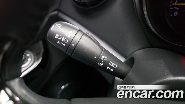 Renault Korea QM3 2016 — photo 23