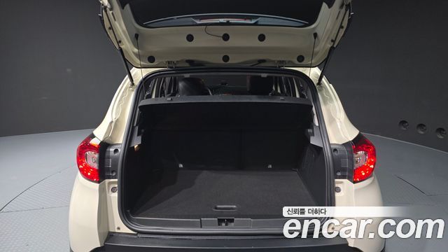 Renault Korea QM3 2016 — photo 26