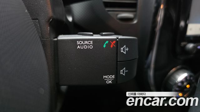 Renault Korea QM3 2016 — photo 30