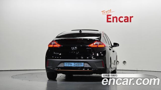 Hyundai Ioniq 2018 — photo 4
