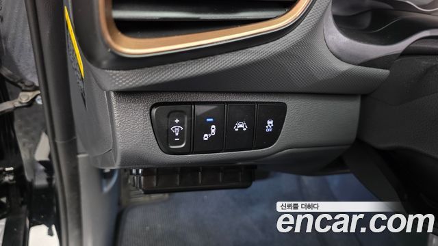 Hyundai Ioniq 2018 — photo 23