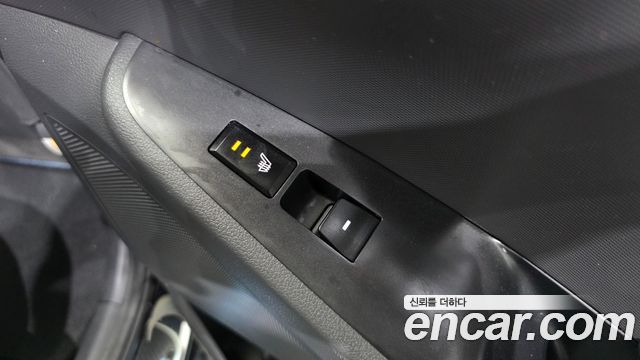 Hyundai Ioniq 2018 — photo 24
